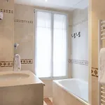 Acacias Etoile Hotel