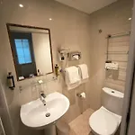 Acacias Etoile Hotel 3*