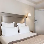Acacias Etoile Hotel