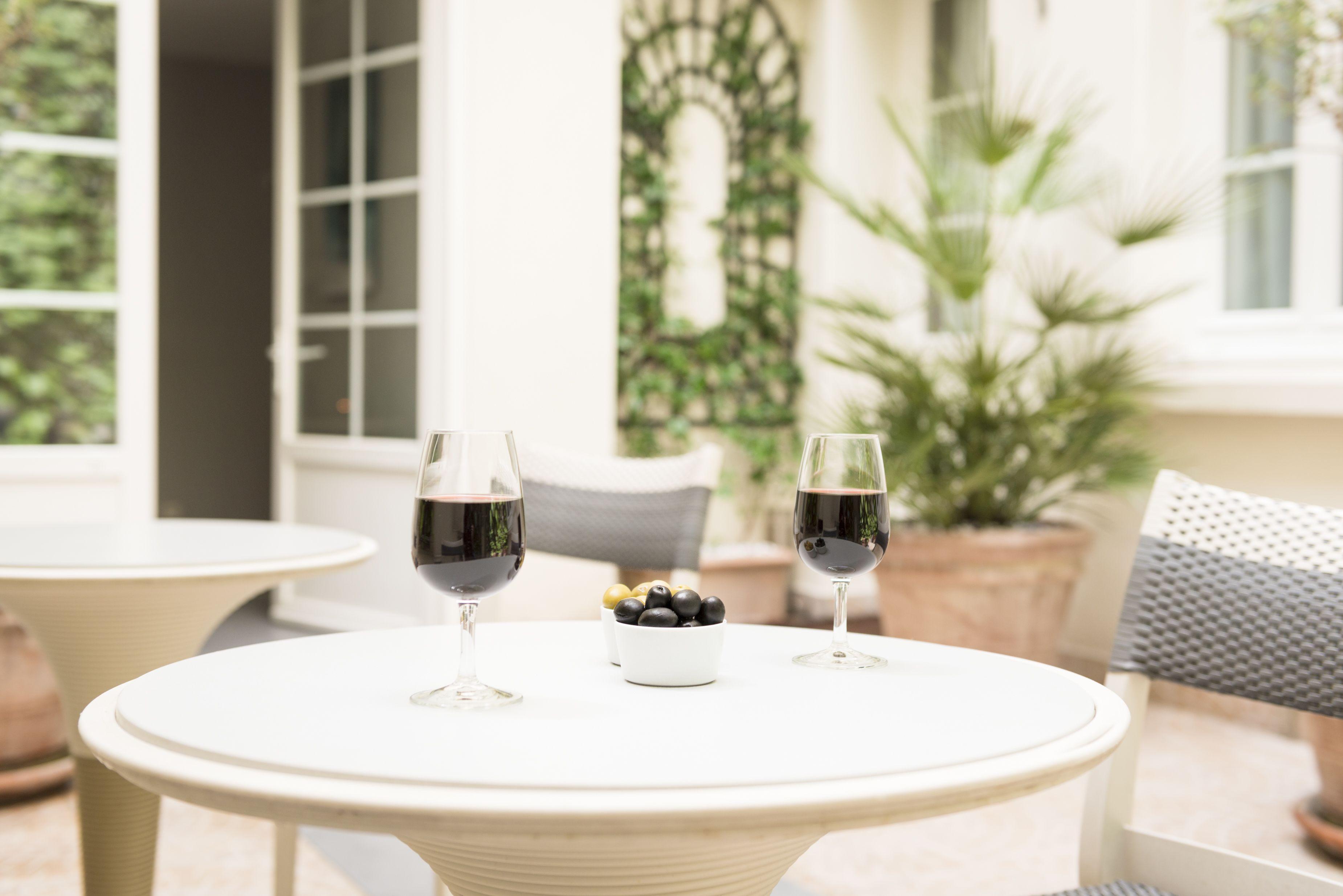 Acacias Etoile Hotel